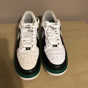 #SB06.  Nike Air Force 1 low